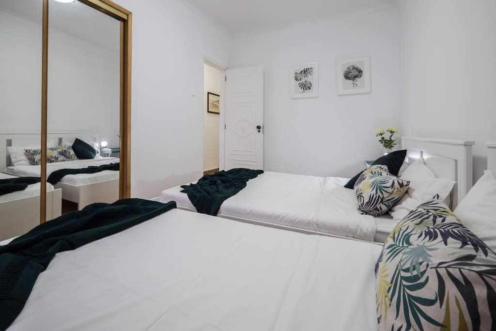 Apart Lisboa Confortavel 2 Quartos Com Terraco Odivelas (Lisbon) Exterior foto